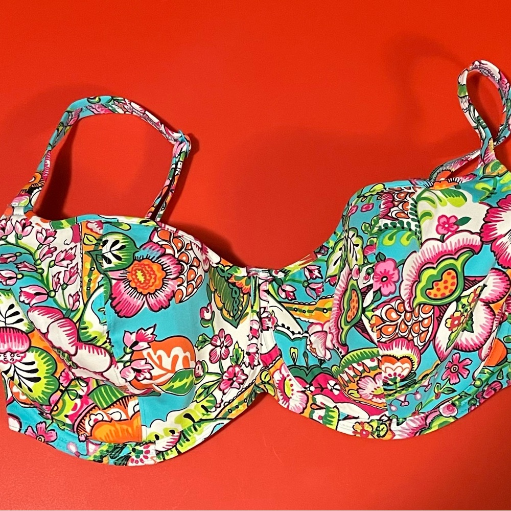 Freya Bikini Top 38G - XL bottoms